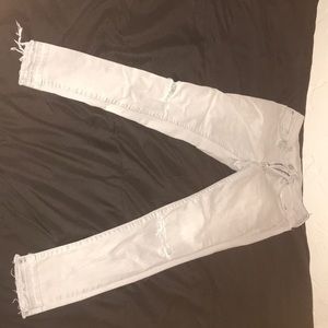 Gray oftone distressed jeans